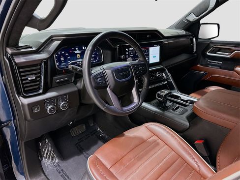 Used 2023 GMC Sierra 1500 Denali Ultimate image 9