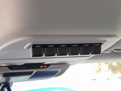 New 2026 Ford F250 XLT w/ FX4 Off-Road Package image 9