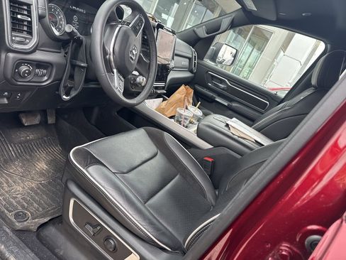 Used 2025 RAM 1500 Laramie w/ Sport Appearance Package AWD/4WD image 14