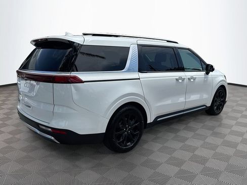 Used 2022 Kia Carnival SX Prestige FWD image 6