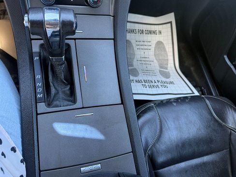 Used 2012 Ford Taurus SEL FWD image 16