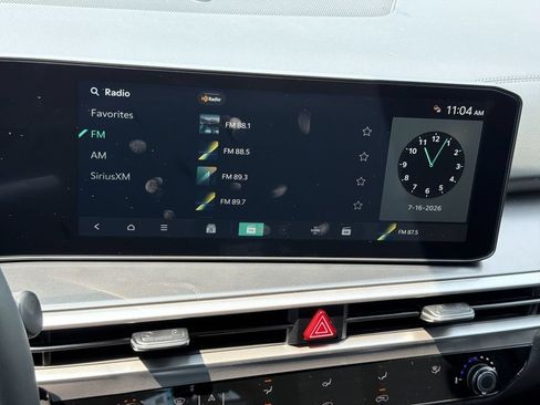 New 2026 Kia Sorento LX FWD image 35
