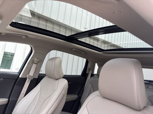 Used 2022 Lincoln Nautilus Reserve w/ Equipment Group 201A image 26