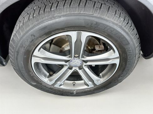Used 2016 Mercedes-Benz GLC 300 4MATIC image 11