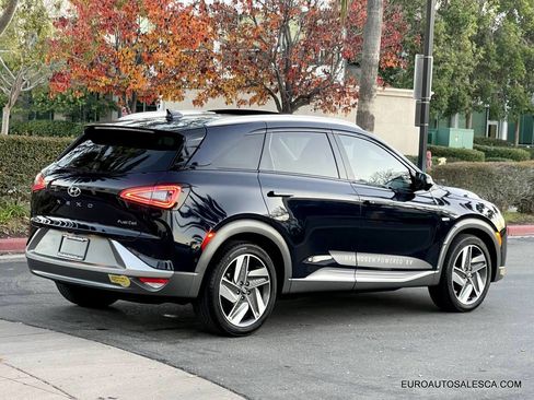 Used 2022 Hyundai Nexo Limited image 7