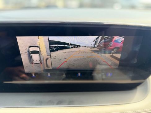 Used 2024 Buick Encore GX Preferred w/ Advanced Technology Package AWD/4WD image 14