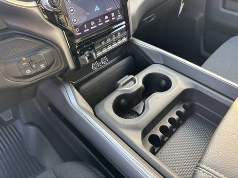 New 2026 RAM 2500 Big Horn AWD/4WD image 29