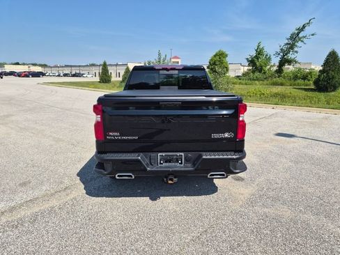 Used 2023 Chevrolet Silverado 1500 High Country w/ High Country Premium Package AWD/4WD image 6