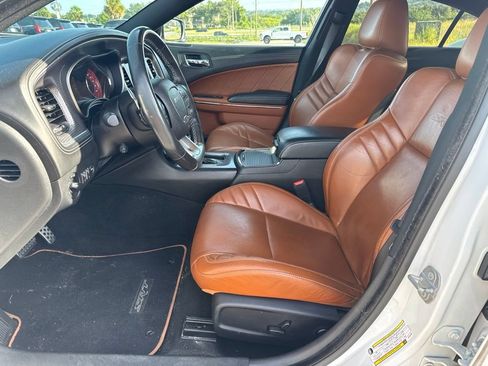 Used 2022 Dodge Charger SRT Hellcat w/ Harman/Kardon Audio Group RWD image 6