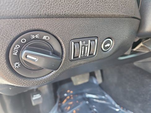 Used 2023 Dodge Charger GT image 19