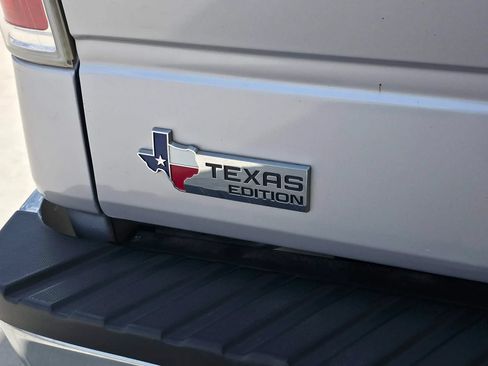 Used 2014 Ford F150 XLT w/ XLT Chrome Package RWD image 27