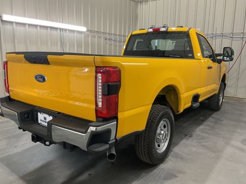 Used 2025 Ford F250 XL w/ 360-Degree Camera Package image 22