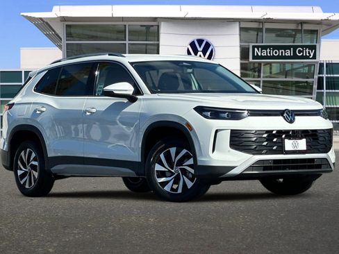 New 2025 Volkswagen Tiguan S image 2