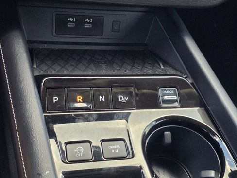 Certified 2025 Nissan Murano SV AWD/4WD image 21