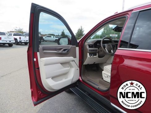 Used 2023 GMC Yukon Denali w/ Max Trailering Package AWD/4WD image 14
