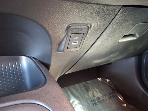 Used 2026 Toyota Corolla SE FWD image 24