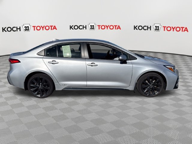 Certified 2024 Toyota Corolla SE AWD/4WD image 9