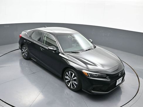 Certified 2023 Honda Civic EX image 35