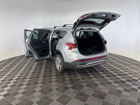 Used 2023 Hyundai Santa Fe SEL FWD image 18
