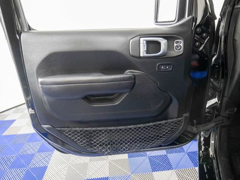 Used 2021 Jeep Wrangler Unlimited Sport AWD/4WD image 12