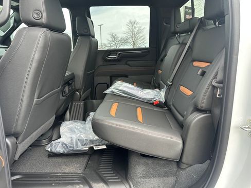 New 2026 GMC Sierra 3500 AT4 w/ AT4 Premium Plus Package AWD/4WD image 25