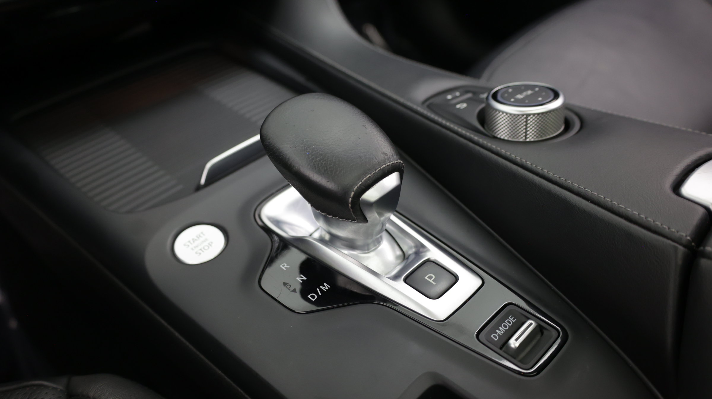 Used 2022 INFINITI QX50 Luxe FWD image 23
