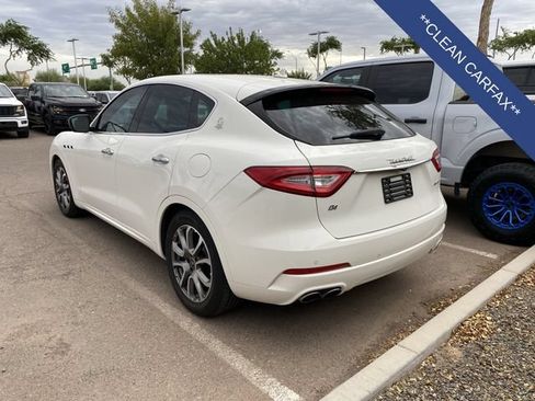 Used 2020 Maserati Levante AWD/4WD image 2