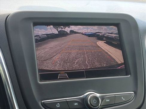 Used 2024 Chevrolet Equinox LT AWD/4WD image 13