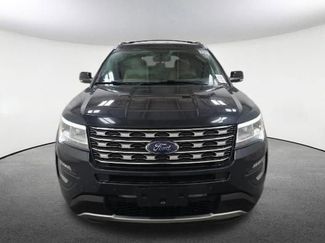 Used 2017 Ford Explorer XLT video 2
