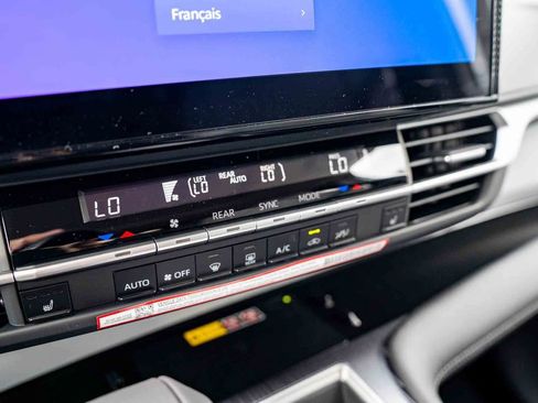 New 2026 Toyota Sienna XLE FWD image 15