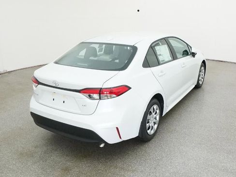 New 2026 Toyota Corolla LE FWD image 8