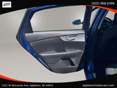 Used 2022 Kia Forte LXS FWD image 19