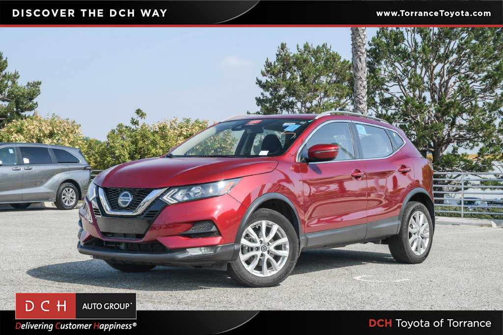 Used 2022 Nissan Rogue Sport SV FWD image 1