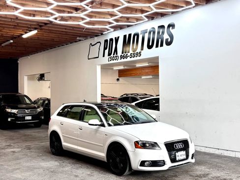 Used 2011 Audi A3 TDI Premium Plus FWD image 1