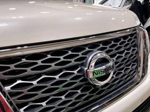 Used 2020 Nissan Armada Platinum w/ Platinum Reserve Package image 29