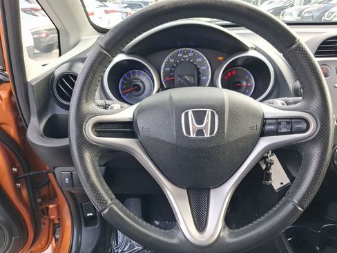 Used 2011 Honda Fit Sport image 16