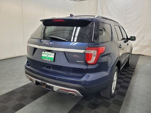 Used 2016 Ford Explorer XLT w/ Equipment Group 202A AWD/4WD image 9