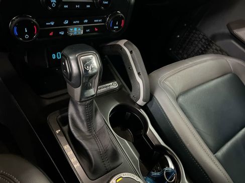 Used 2022 Ford Bronco Outer Banks image 18