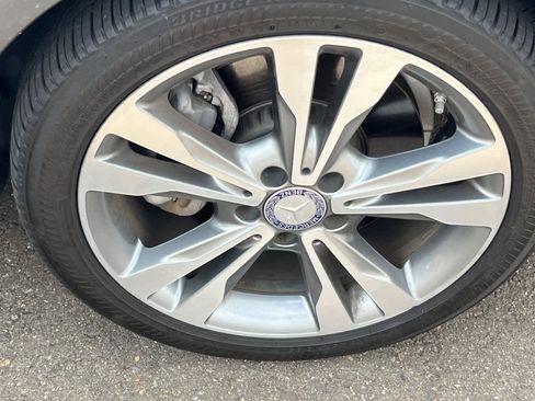 Used 2016 Mercedes-Benz C 300 4MATIC Sedan image 15