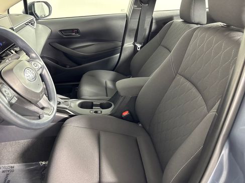Certified 2025 Toyota Corolla LE image 8