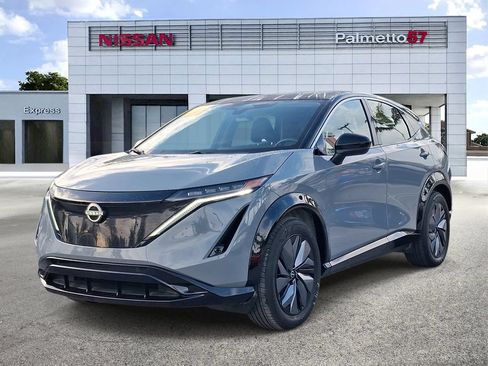 Certified 2023 Nissan Ariya FWD image 3