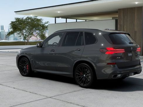 New 2026 BMW X5 xDrive40i w/ M Sport Package AWD/4WD image 2
