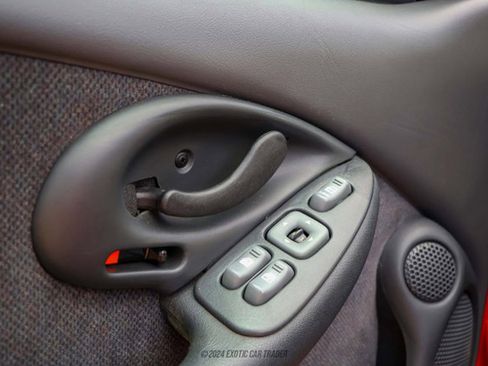 Used 1997 Pontiac Firebird Coupe w/ Opt Pkg image 54