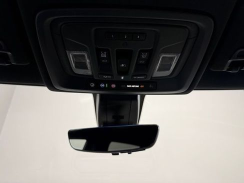 Used 2021 GMC Sierra 1500 AT4 w/ AT4 Premium Package image 28