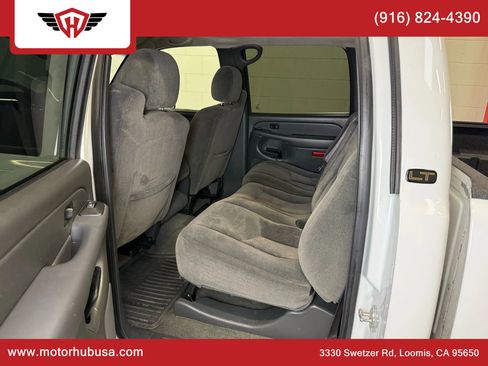 Used 2007 Chevrolet Silverado 2500 LT w/ Heavy-Duty Power Package image 38