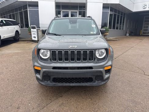 Used 2021 Jeep Renegade Sport w/ Sport Appearance Group image 2