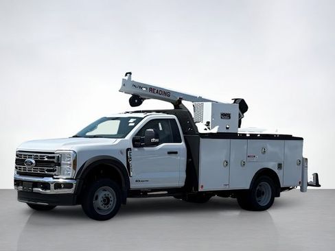 New 2025 Ford F550 4x4 Regular Cab Super Duty image 7