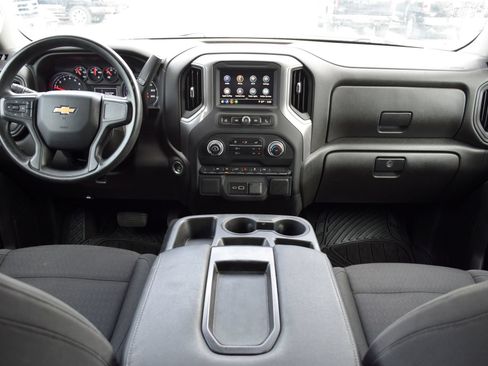 Used 2022 Chevrolet Silverado 1500 Custom RWD image 5