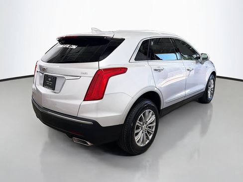 Used 2018 Cadillac XT5 Luxury AWD/4WD image 9
