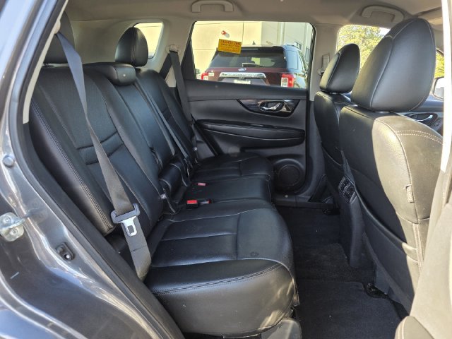 Used 2019 Nissan Rogue SL FWD image 27